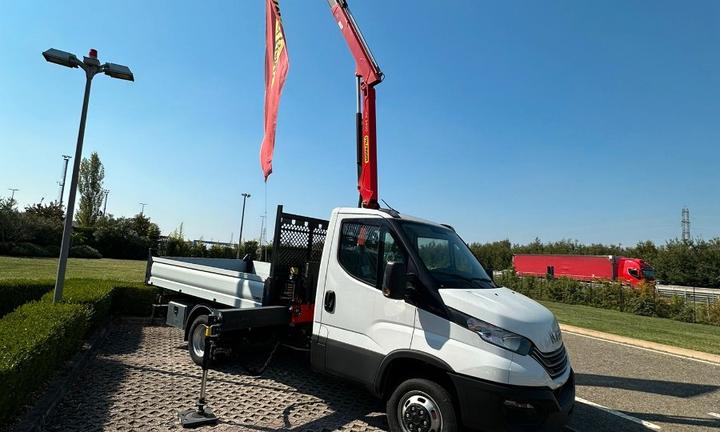 Iveco Daily 35.160 cassone ribaltabile, gru PK3400