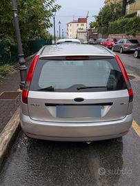 Ford Fiesta 2004