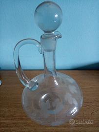 Decanter nuovo mai usato con etichetta 
