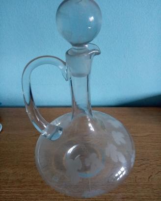 Decanter nuovo mai usato con etichetta 
