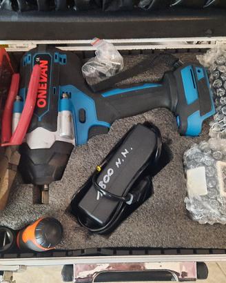 kit emergenza auto avvitatore e compressore