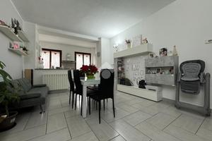 CASA SEMINDIPENDENTE A CAMERI