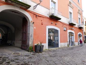 Negozio Aversa [Cod. rif 3292552ACG]