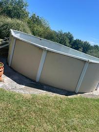 Piscina fuori terra 10x5 metri circa