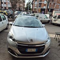 peugeot 208 PureTech 1.2 84 GPL