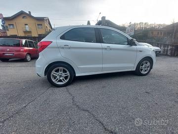 ford ka + benzina tenuta benissimo 