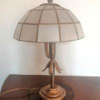 LAMPADA DA COMODINO IN MADRE PERLA