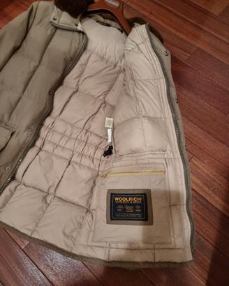 WOOLRICH