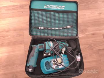 Avvitatore Makita TD020D 7.2V kit completo
