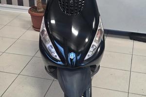 Piaggio Zip 125 Scooter