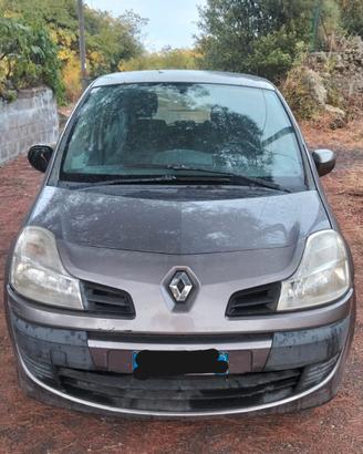 Renault Gran Modus 2010