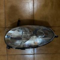 Faro destro nissan micra 2003-2007