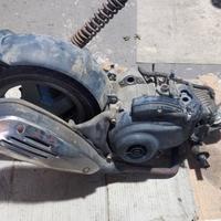 Motore e ricambi vespa lx 50 4t 2v