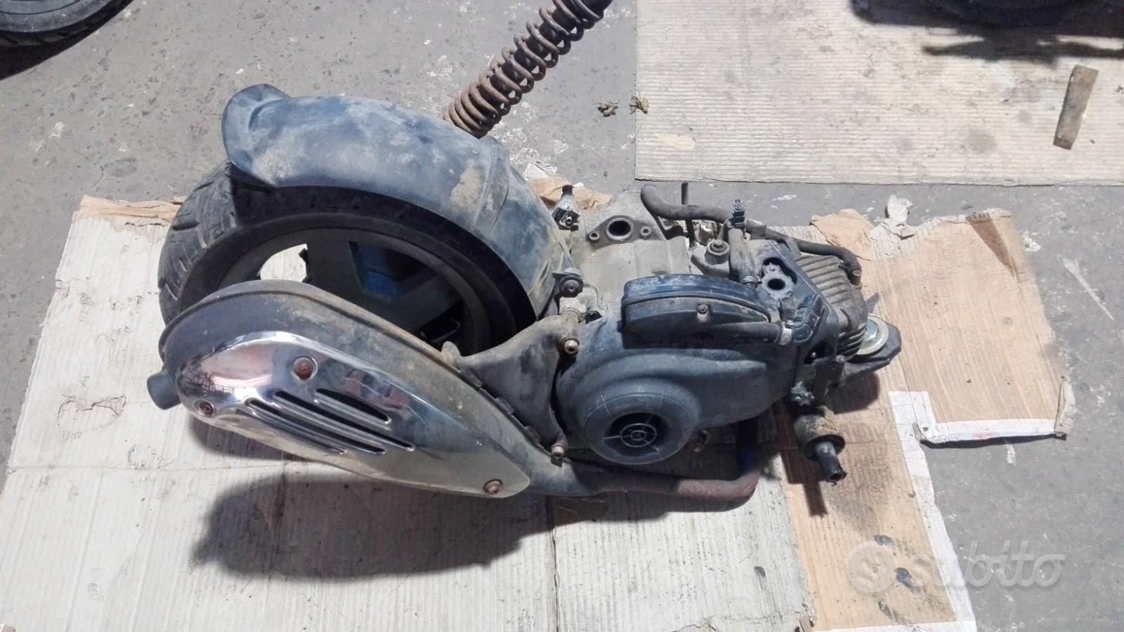 Subito TUTTO RICAMBI USATI SCOOTER MOTO Motore e ricambi vespa