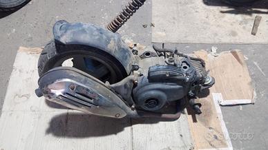 Motore e ricambi vespa lx 50 4t 2v
