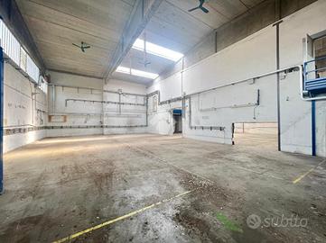 CAPANNONE A ALPIGNANO