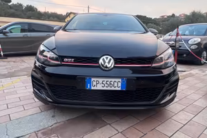 Volkswagen Golf GTI Performance 2.0 245 CV TSI 5p.