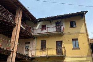 Immobile in asta di 68 m² con 2 locali a Vaprio d'