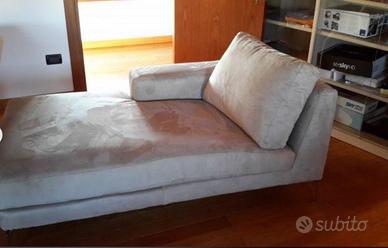 Chaise lounge in vellutino più pedana vibrante mai
