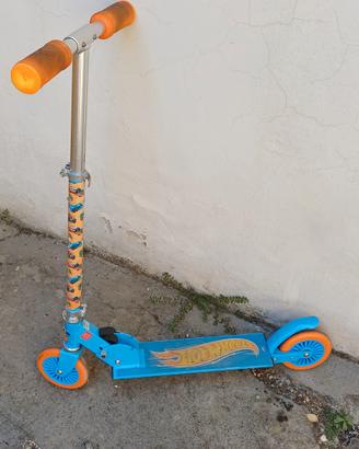 Monopattino 