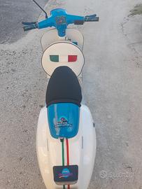 Vespa 50