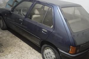 Peugeot 205 GRD