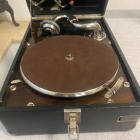 Grammofono a valigia