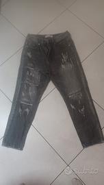 jeans stracciato