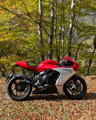 Mv agusta Superveloce 800