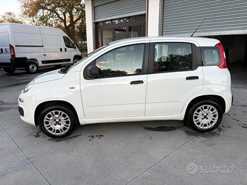 Fiat panda diesel autocarro 4 posti