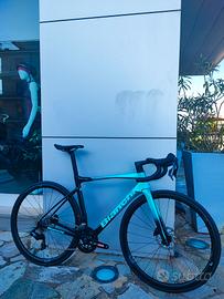 bianchi specialissima Comp rival AXS 2026