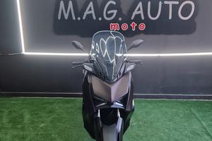 Yamaha X-Max 300