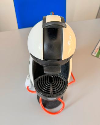 Macchina caffe’ DOLCE GUSTO nescafè cialde