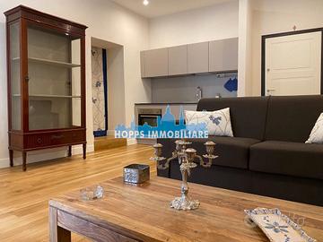 2 vani: centro storico - via del celso santamarina