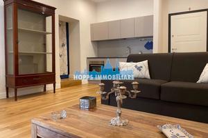 2 vani: centro storico - via del celso santamarina