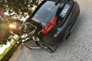 Audi A4 2.0 TDI S-Line Automatico - 2011