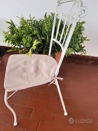 Sedie in ferro bianche