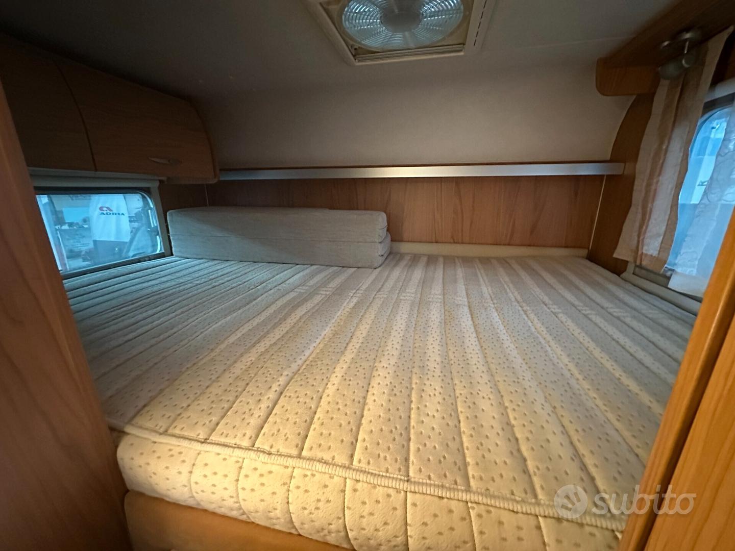 Subito - M.& M. Camper s.r.l. - Bürstner BUSRSTNER SOLANO T 695 - Caravan e  Camper In vendita a Pesaro e Urbino