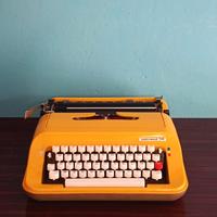 Olivetti Underwood 319 design Mario Bellini  