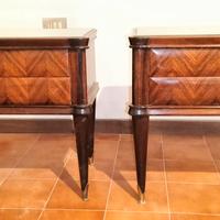 Coppia di comodini anni 50/60.