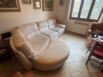 Divano grande dimensioni
