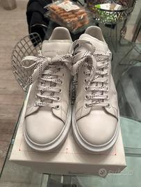 Alexander McQueen Oversize n 43 originali perfette