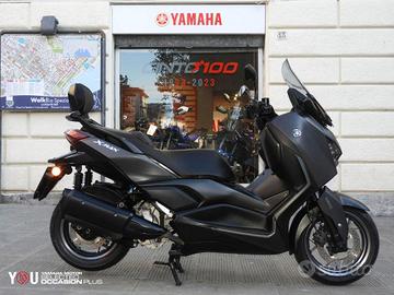 Yamaha X-Max 300