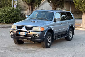 Mitsubishi Pajero 2.5 4x4