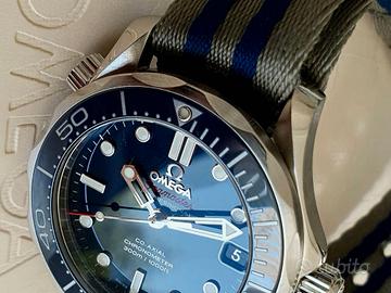 Omega Seamaster diver  Coaxial  midsize ceramica 