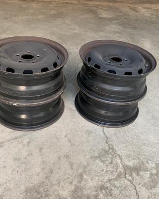 CERCHI ACCIAIO 195/65/R15
