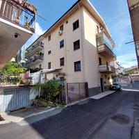 Due appartamenti ristrutturati 300 mt dal mare