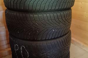 Pneumatici 225/45 R18 95V