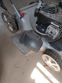 Rasaerba a scoppio 
