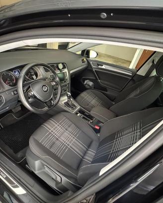 GOLF VII 1.6 TDI DSG Lounge